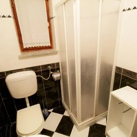 Apartments With Parking Space Umag - 27430