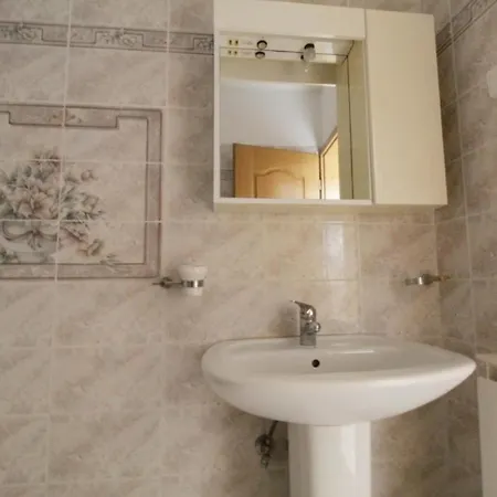With Parking Space - 27430 Apartamento *